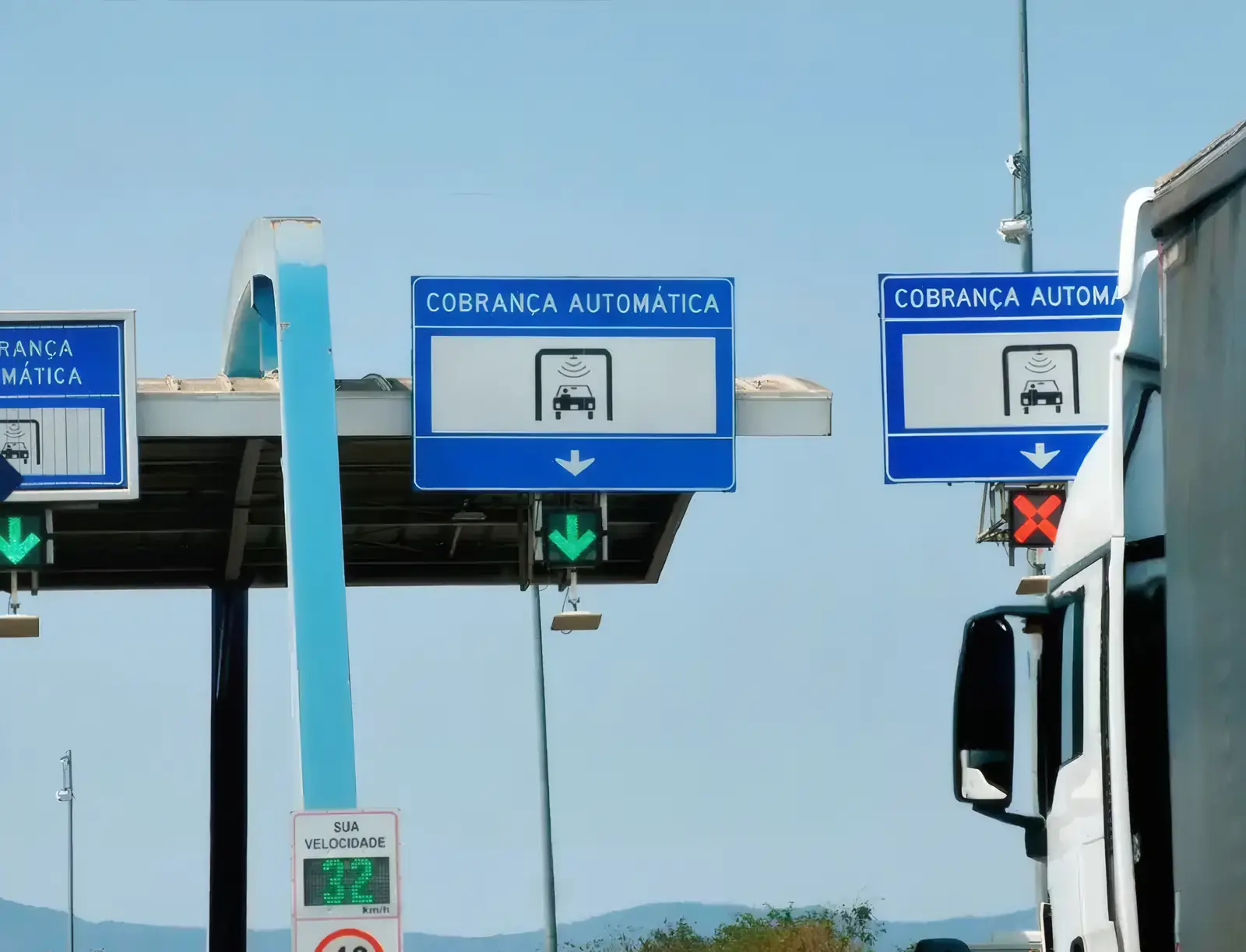 Rodovia administrada pela Via Cristais